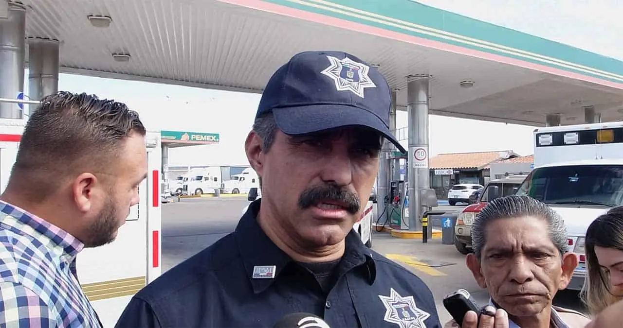 Policía asesinado que portaba uniforme federal, devela precariedad en uniformes de municipales