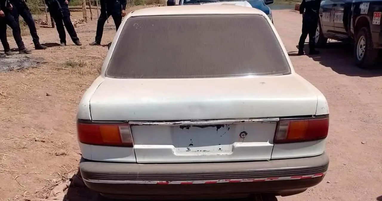 Aseguran auto robado en Cajeme