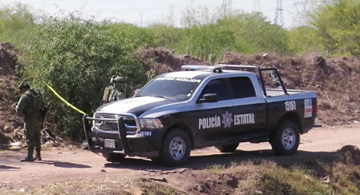 Identifican a hombre encontrado semienterrado en un baldío de Obregón