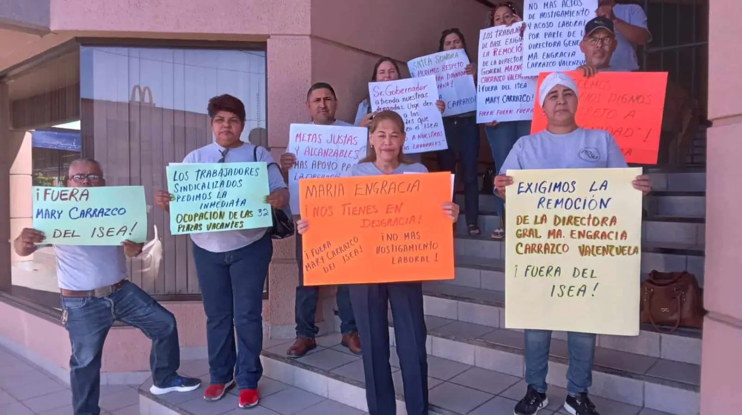 Empleados del Isea en Navojoa denuncian a directora por presunto acoso laboral; solicitan su destitución