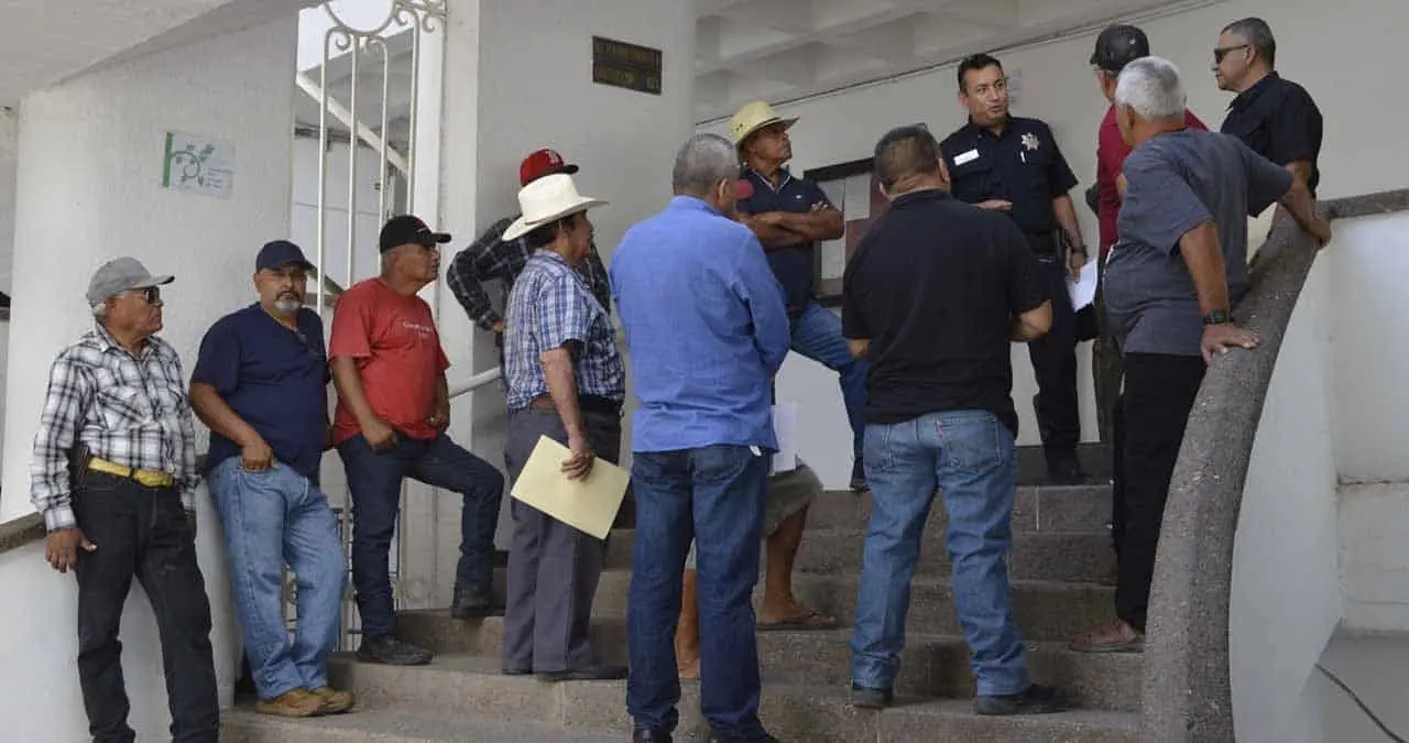Tramite a policías avanza este lunes