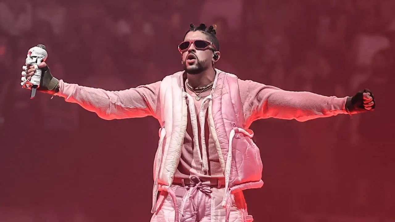 Bad Bunny da un adelanto de su nueva canción