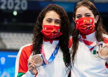 Clavadistas mexicanas piensan subastar medallas olímpicas