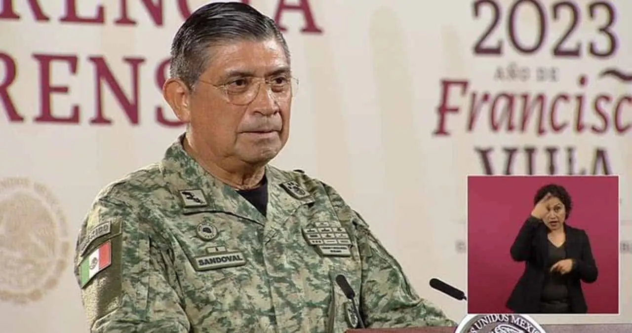 Luis Cresencio Sandoval desmiente reportaje sobre su departamento