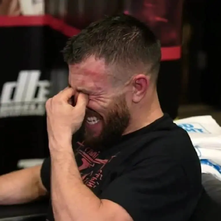 Vasyl Lomachenko rompe en llanto después de su derrota; Comisión Atlética de Nevada nuevamente en el ojo del huracán