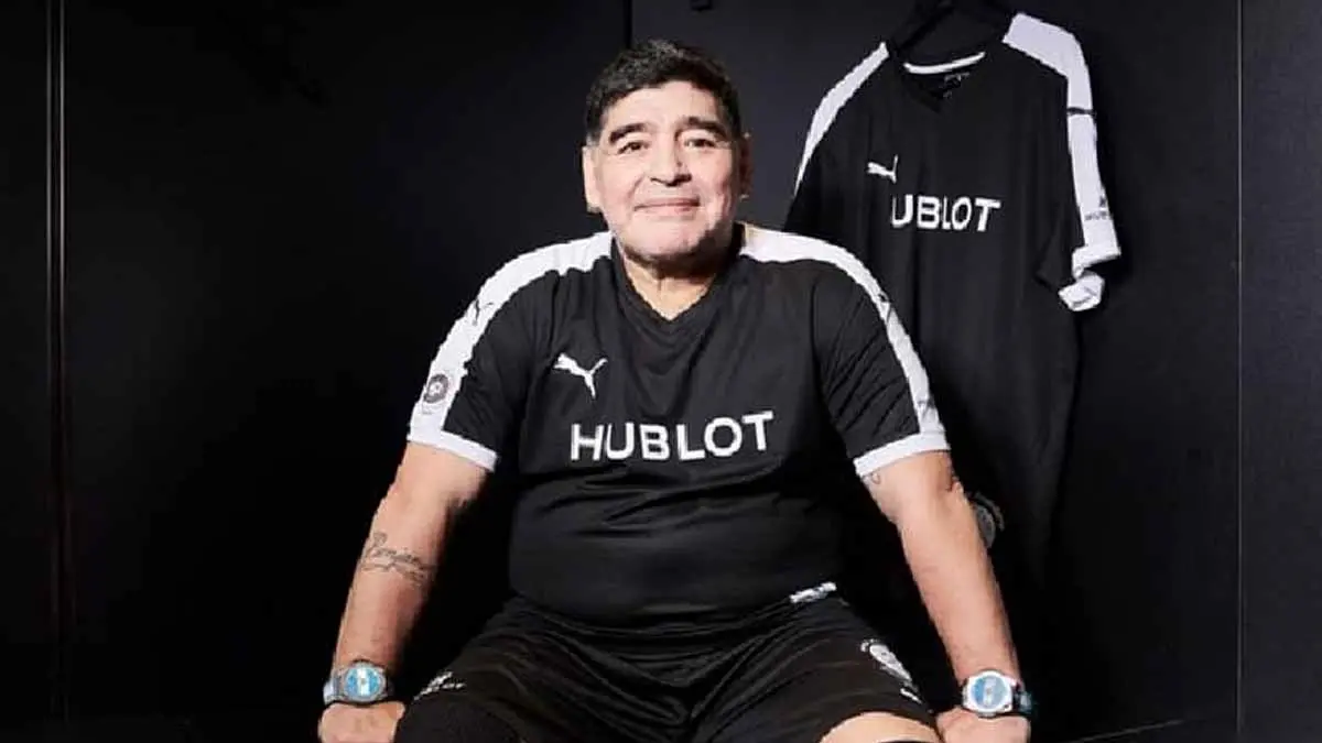 Maradona es hackeado en su cuenta de Facebook