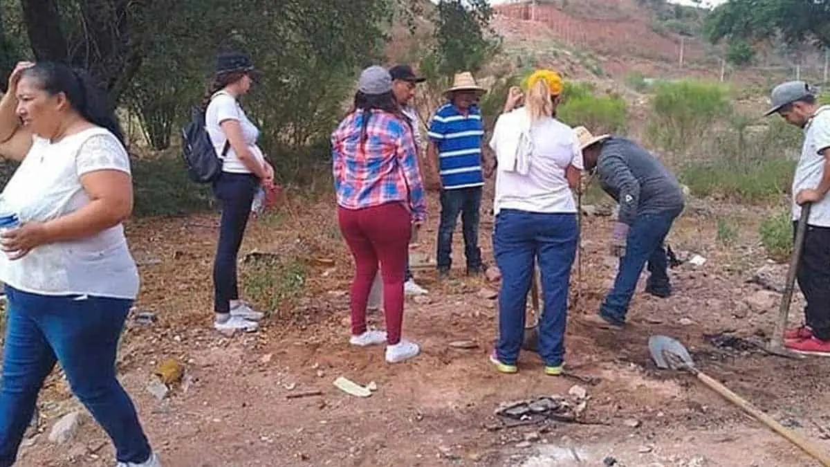 Buscadoras por la Paz Sonora hallan fosa clandestina en carboneras de Sáric