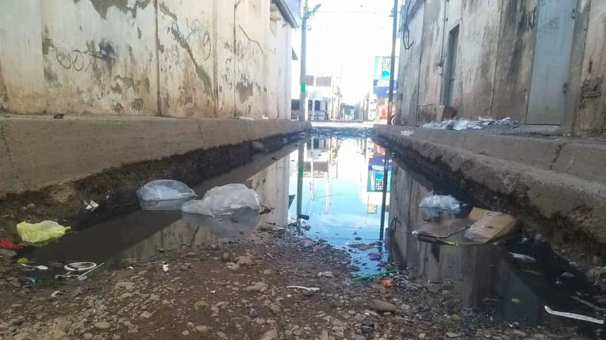 Callejón en el Centro de Ciudad Obregón, un foco de infección y de riesgo a la salud