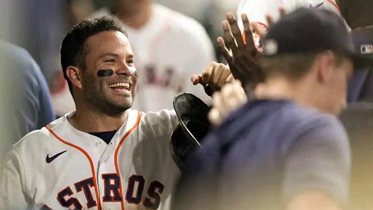 José Altuve llega a la cifra mágica de 1000 carreras anotadas