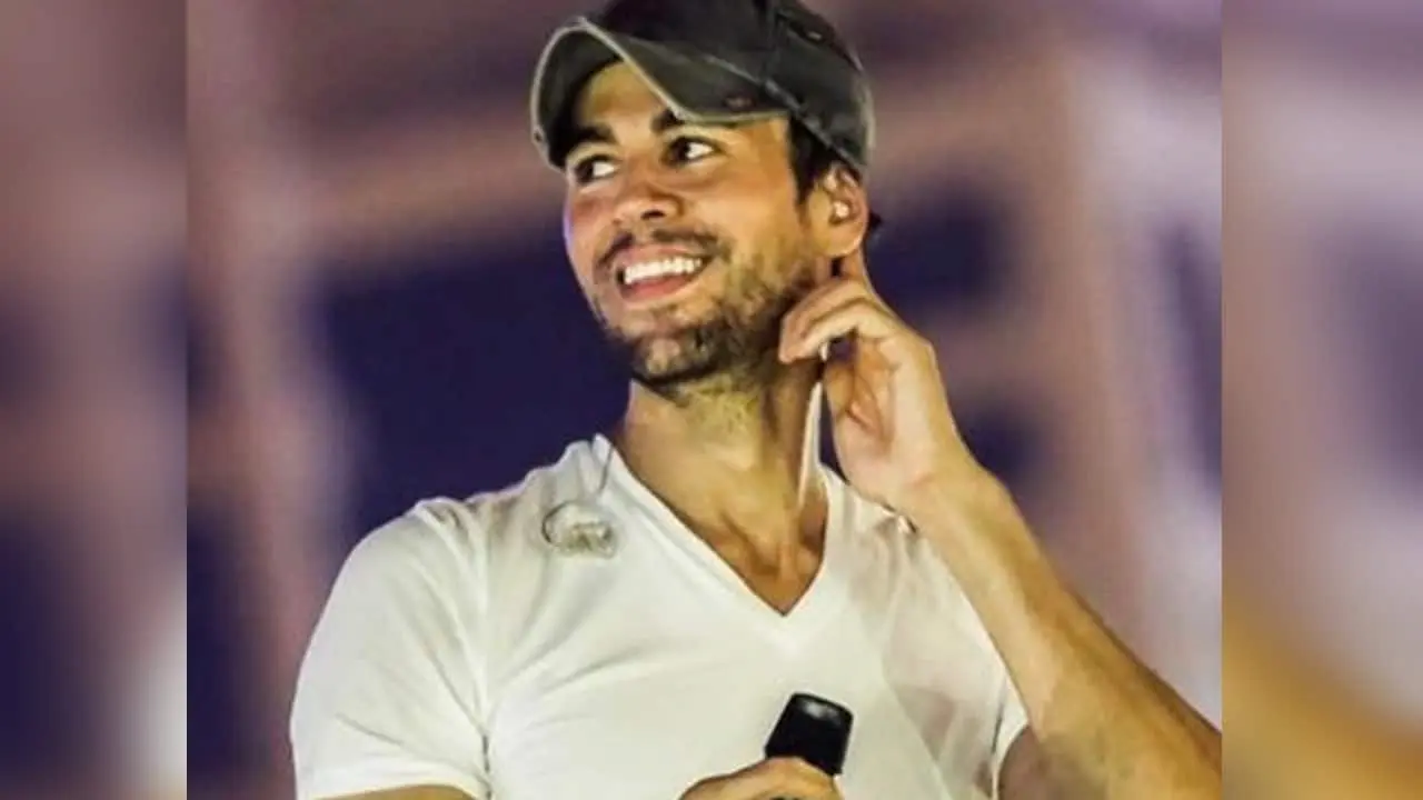 Enrique Iglesias cancela otro concierto por salud