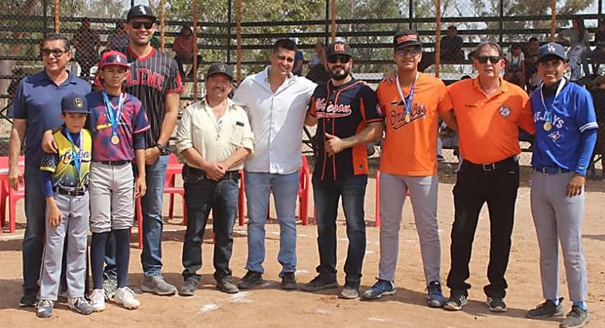 Inauguran temporada de Liga de Beisbol Obregón Municipal