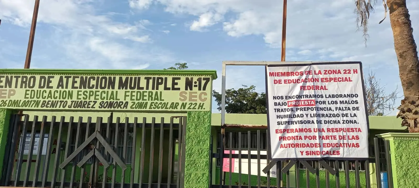 Sonora. Por supuestos malos tratos de la supervisora, maestros del CAM en el municipio de Benito Juárez trabajan bajo protesta