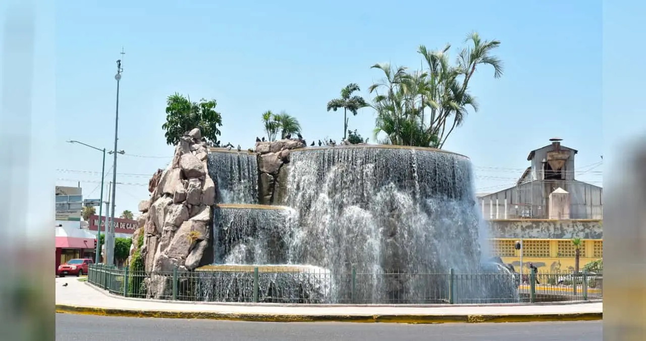 En Ciudad Obregón rehabilitan cascada monumental de la calle 200