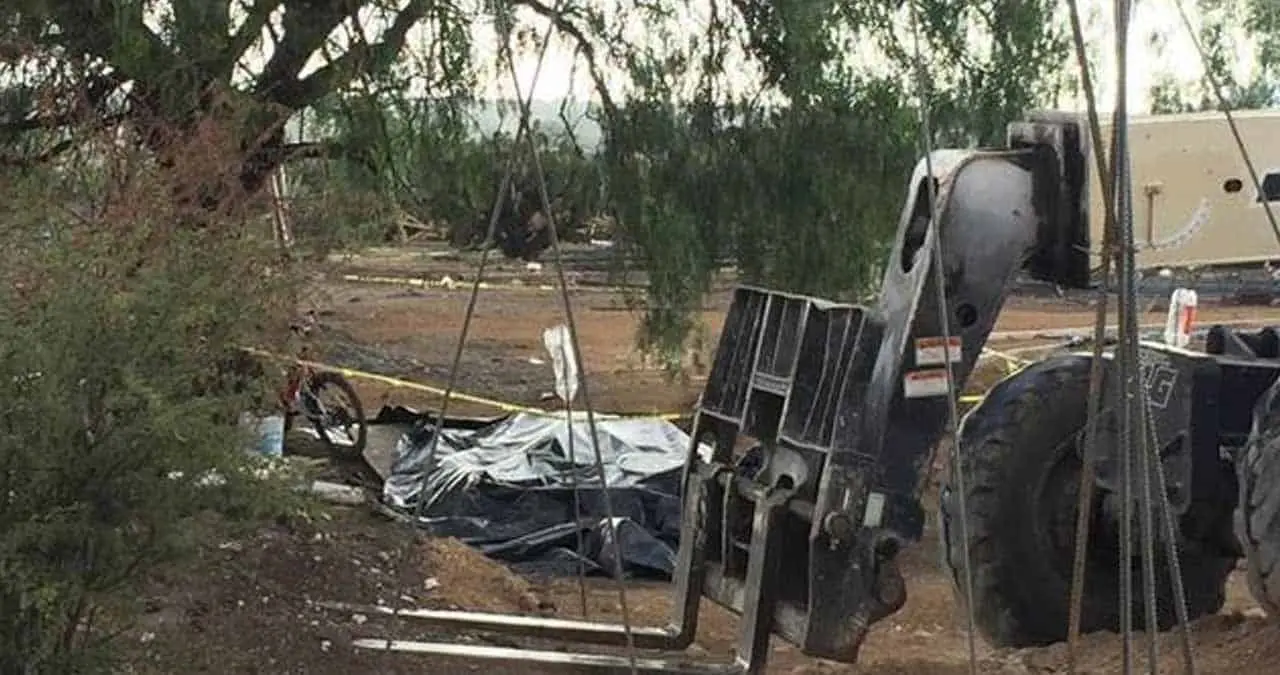 Muere albañil por caída de rayo