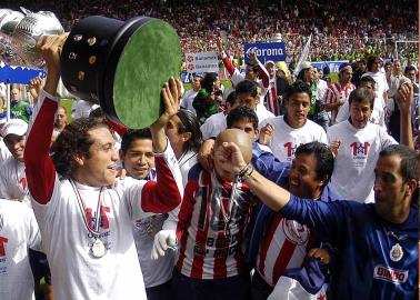 Exjugador de Chivas ahora vende helados después de ser campeón con el Rebaño