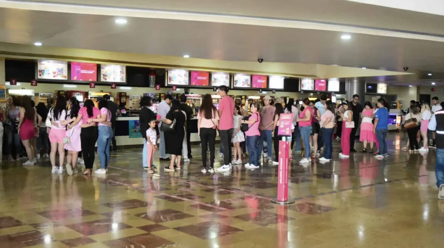 Barbie la película llega a Ciudad Obregón; se pintan de rosa las salas de cine
