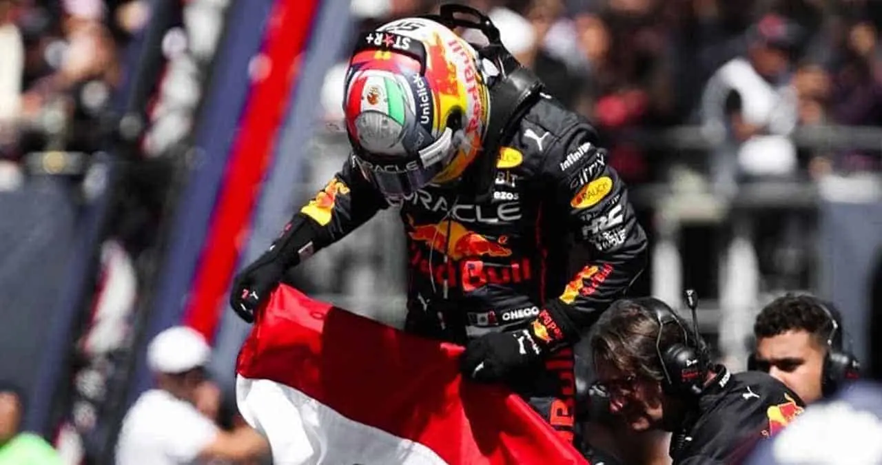 ¿Checo Pérez cuándo y dónde regresa a las pistas?