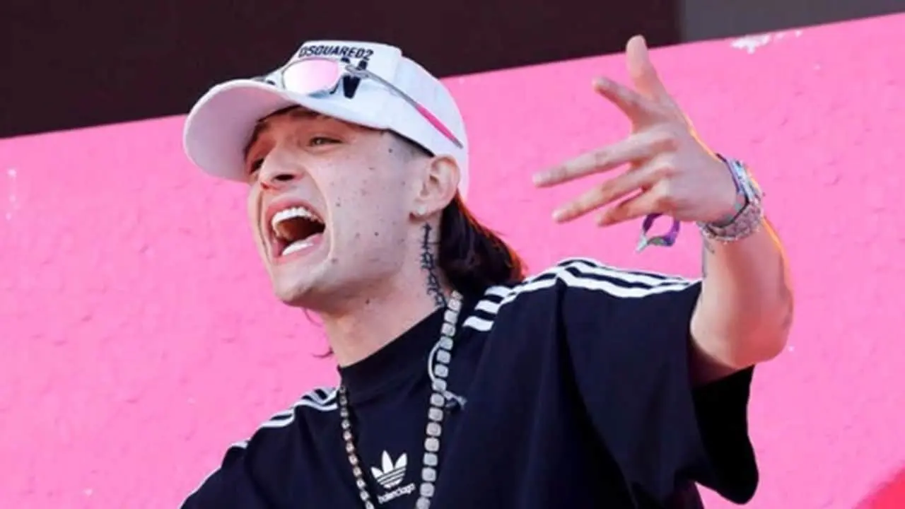 Peso Pluma, “Ella baila sola” es la canción del verano, anuncia Spotity