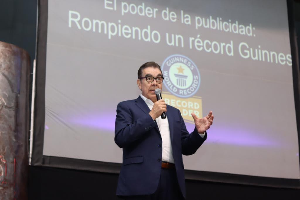 Hugo Camou destaca El Poder de la Publicidad en el Conecta Congreso Empresarial