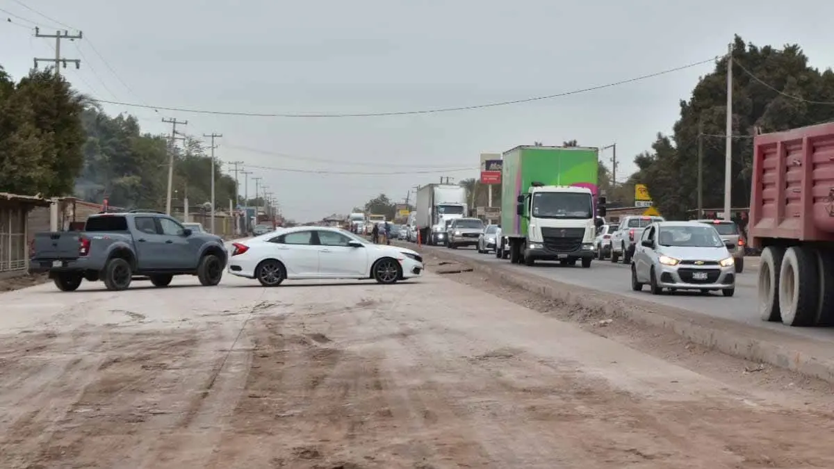 Alfonso Durazo:  Ya se estabilizó tránsito por Vícam