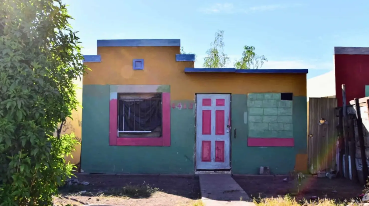 Pararán desalojos en Urbi Villa del Real en Cajeme; se les venderán casas en 100 mil pesos