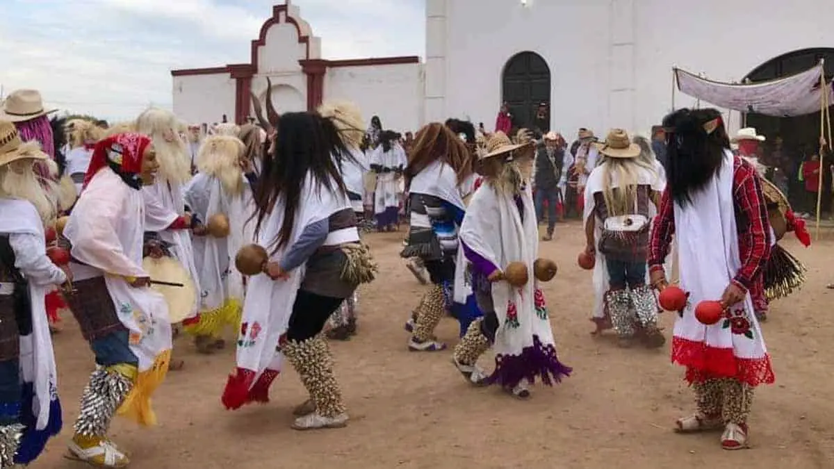 Listos mayos para celebrar Cuaresma