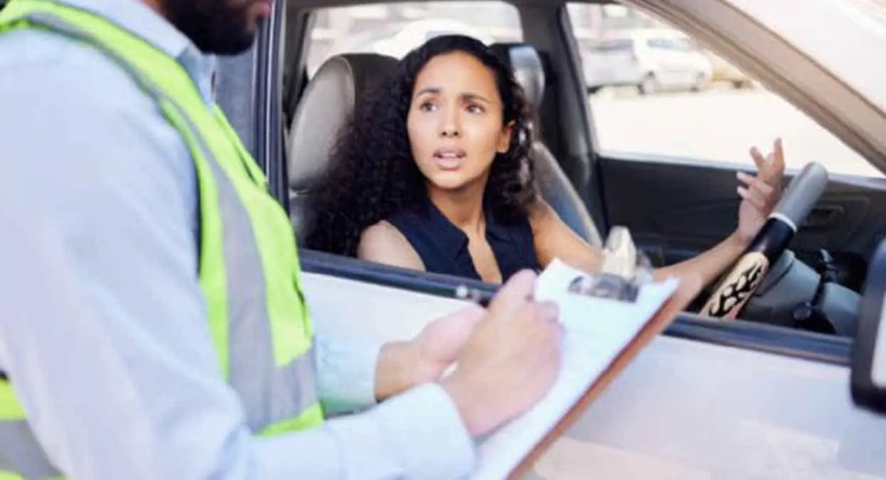 Licencia de conducir: por estos motivos te pueden quitar el documento
