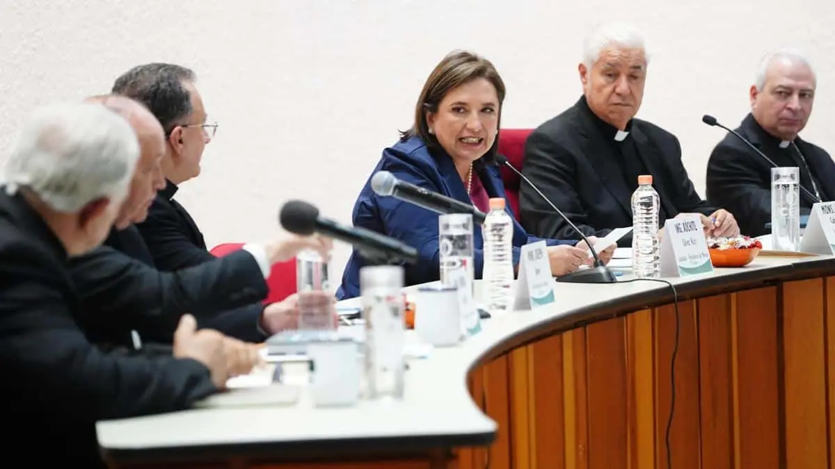 Resalta Xóchitl Gálvez el trabajo de la Iglesia