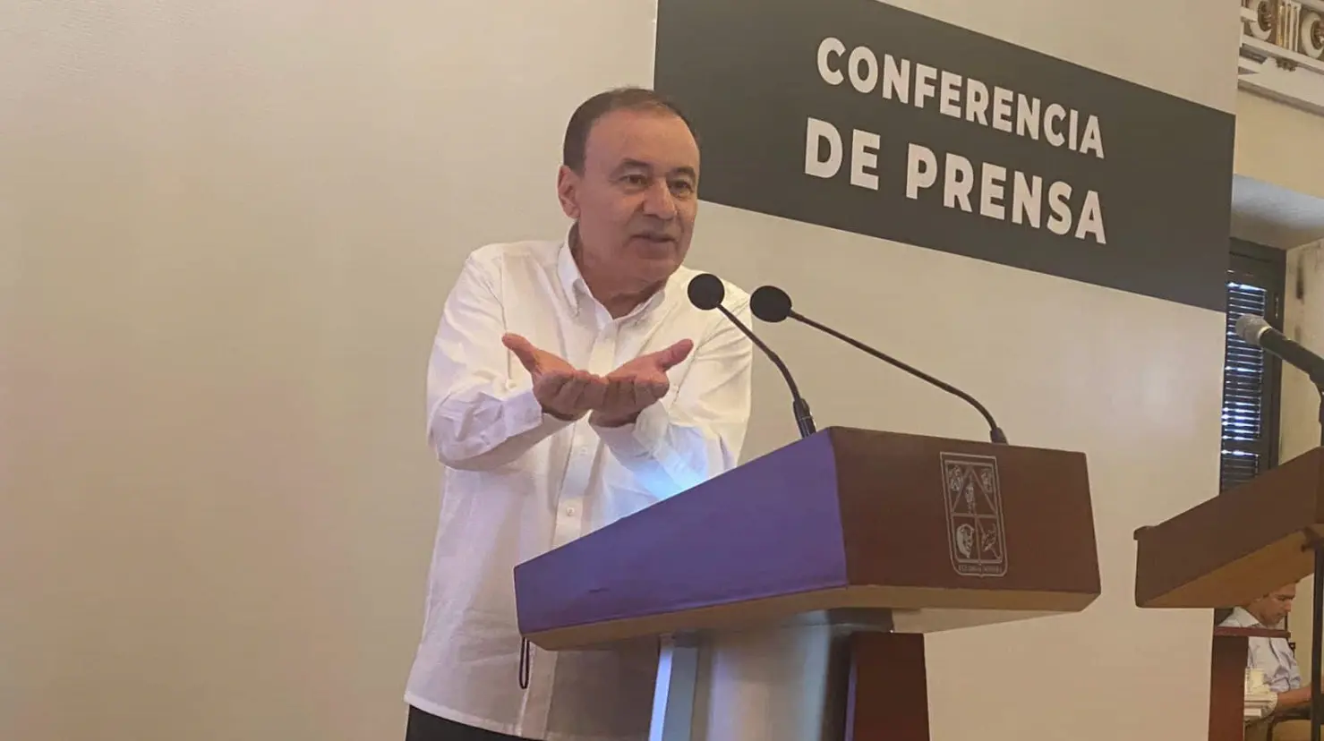 Alfonso Durazo defiende nuevo trazo en vías del tren en Nogales