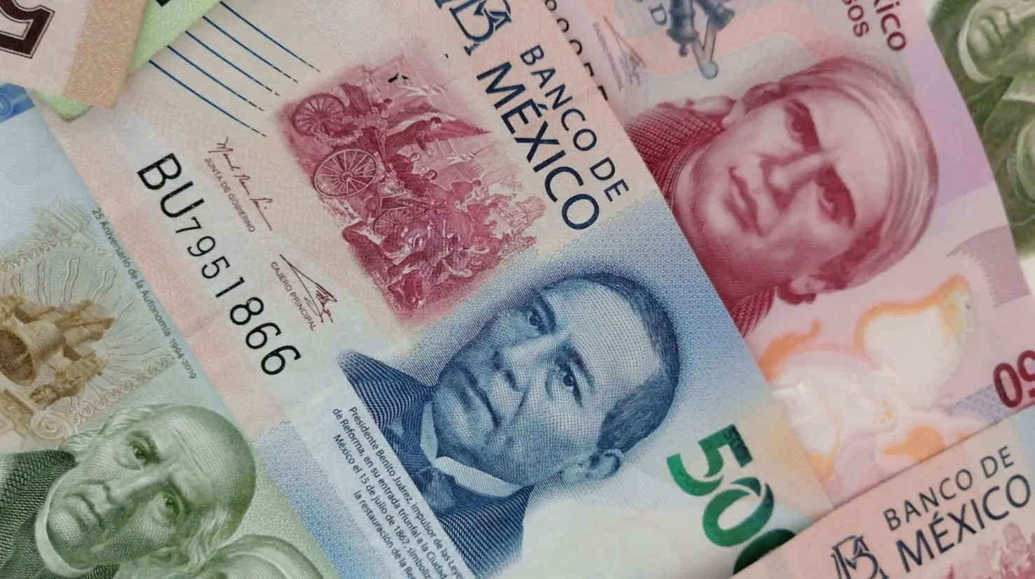 Aguinaldo en México: Morena propone reforma para elevar a 20 días el pago mínimo