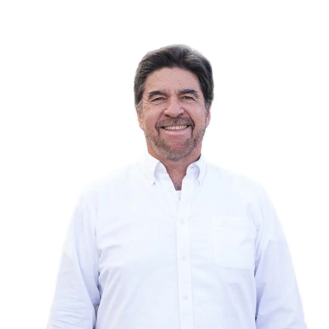 Gustavo Almada presenta los 8 ejes que requiere Cajeme para su desarrollo