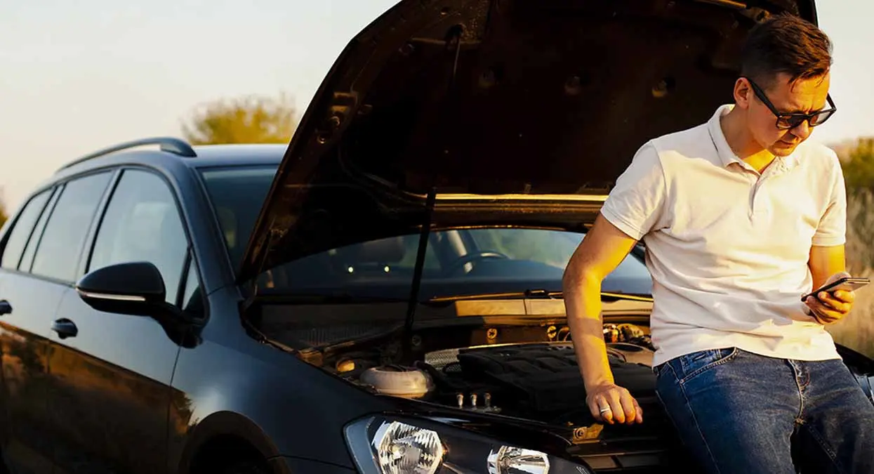 Tu auto puede gastar más gasolina por la ola de calor: ¿mito o realidad?