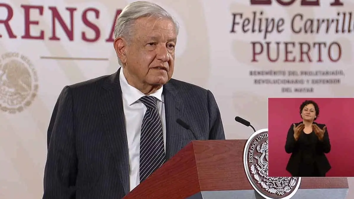 En el Día del Maestro, AMLO anuncia aumento salarial a docentes de educación básica