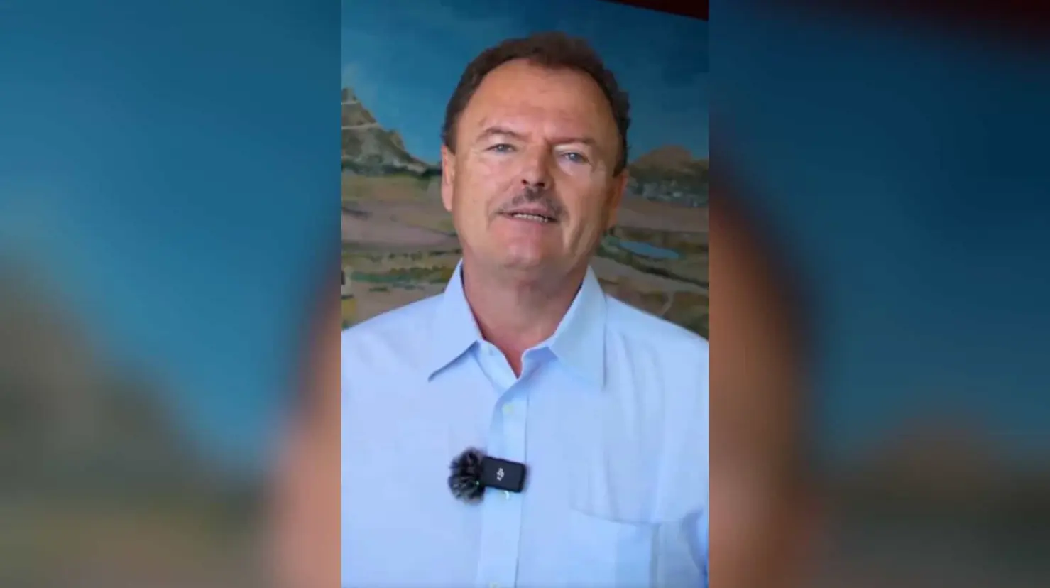 Ernesto Gándara reconoce triunfo de Jacobo Mendoza como diputado electo