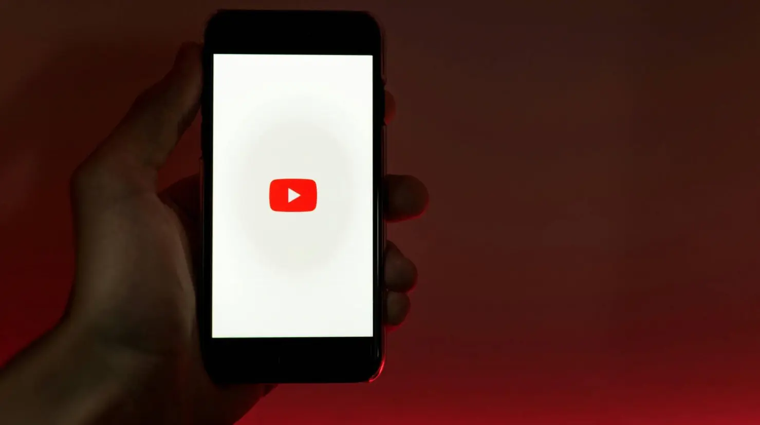 YouTube Premium cancela suscripciones por uso de VPN
