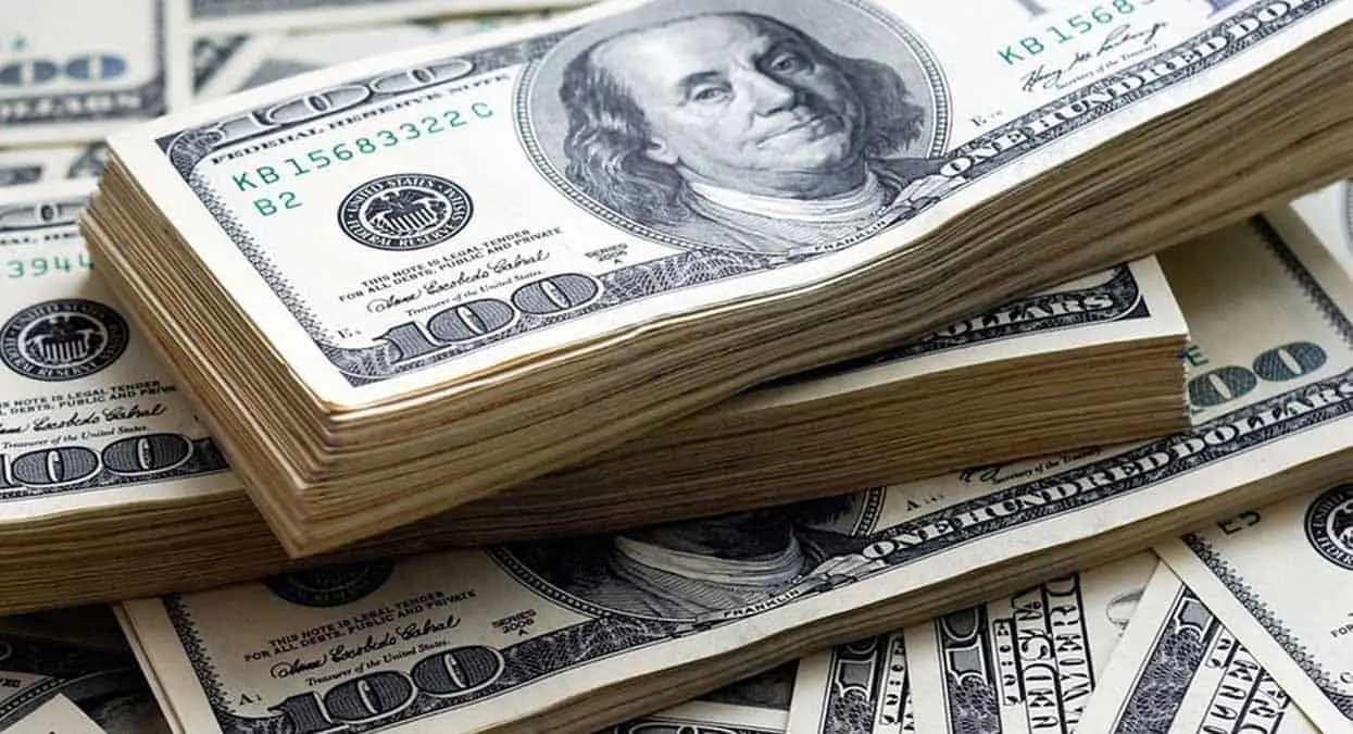 Precio del dólar hoy 3 de julio: la divisa vuelve a caer ante el superpeso