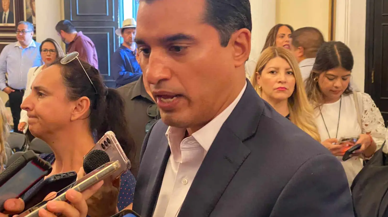 Uniformes escolares: Listos Navojoa, Guaymas y Caborca para entregarlos