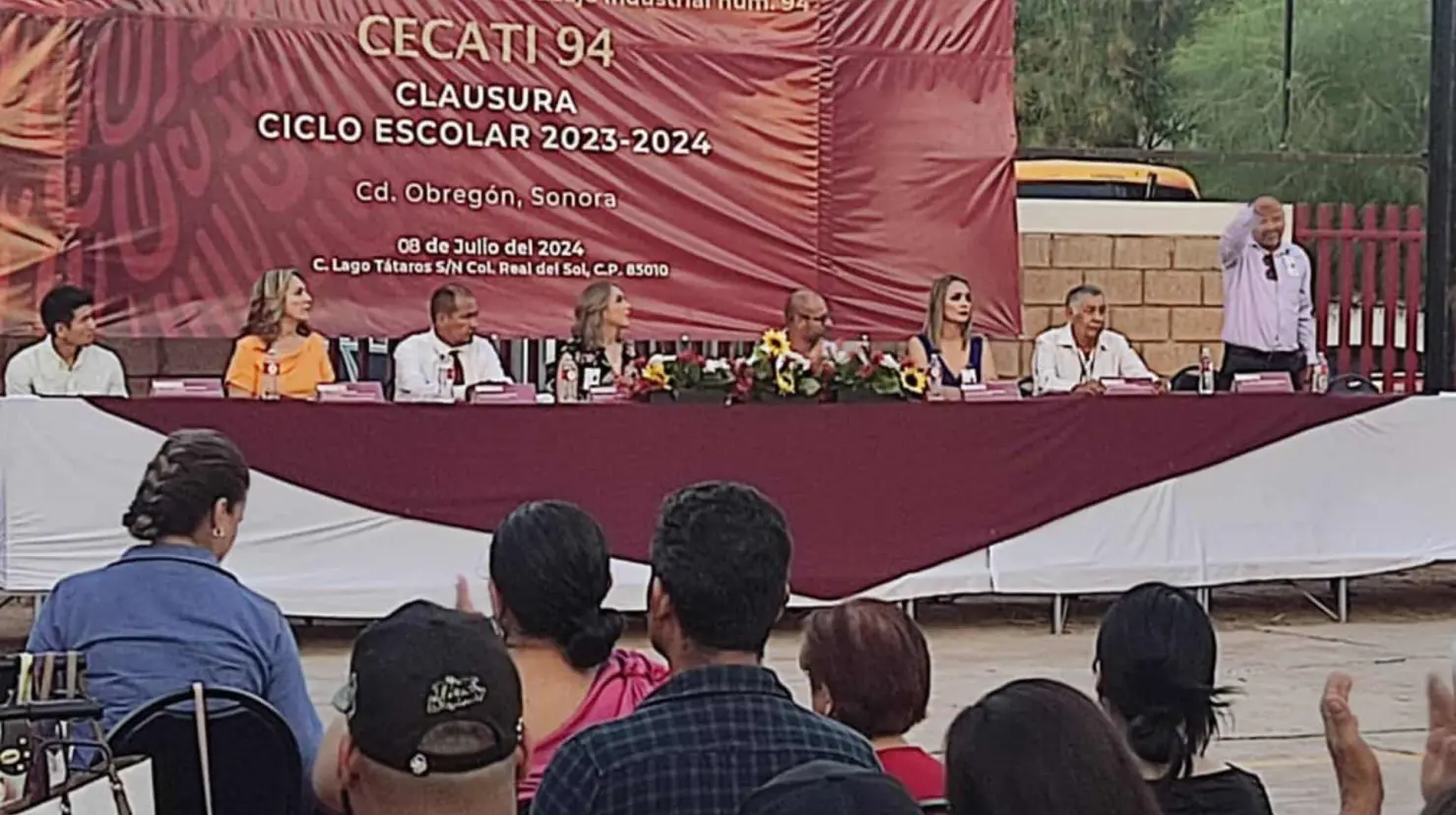 Gradúa ICATSON a estudiantes