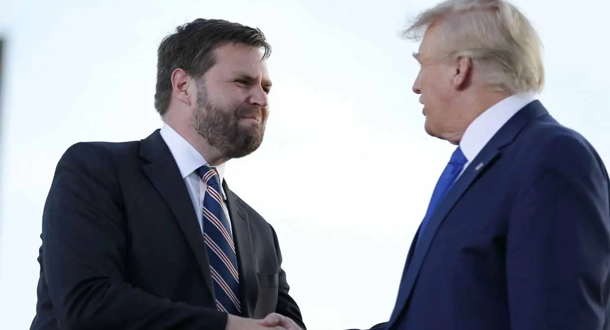 Donald Trump elige a JD Vance como su compañero para vicepresidente