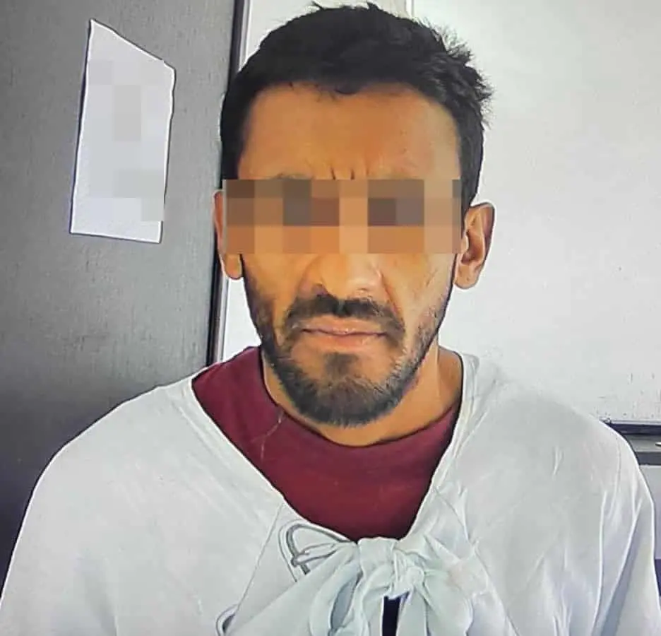 Detienen a hombre por machetear a policía y maltratar a su familia en Navojoa