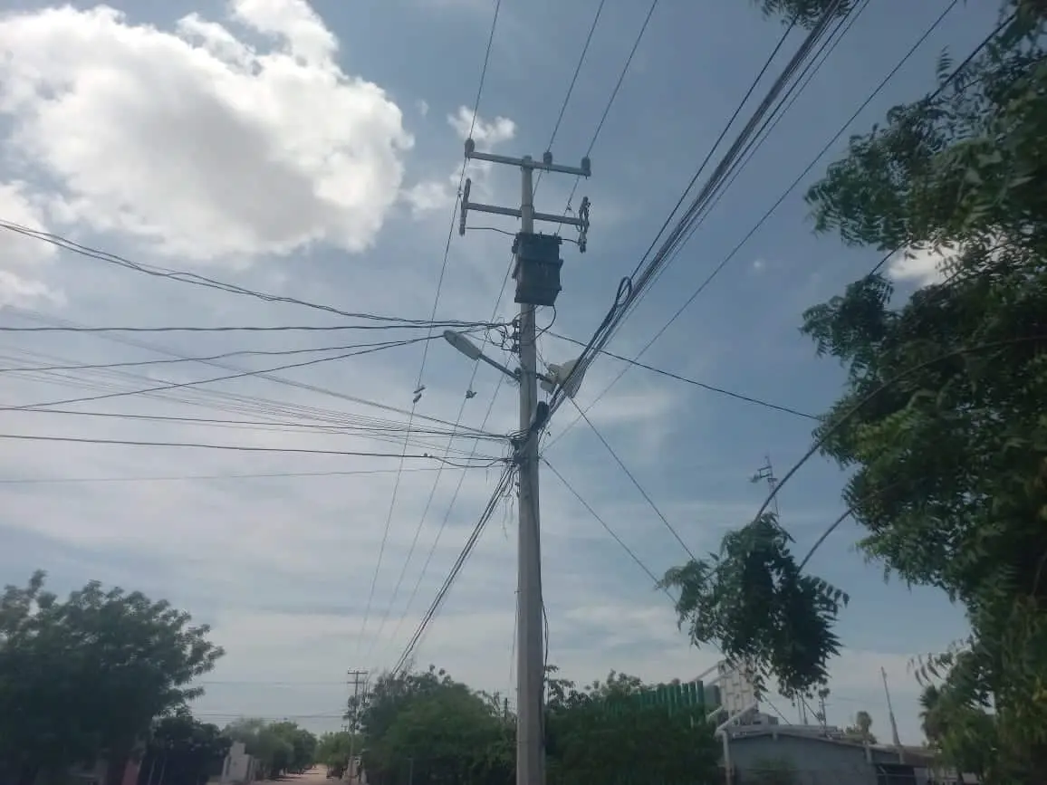 Prevalecen apagones en Cajeme