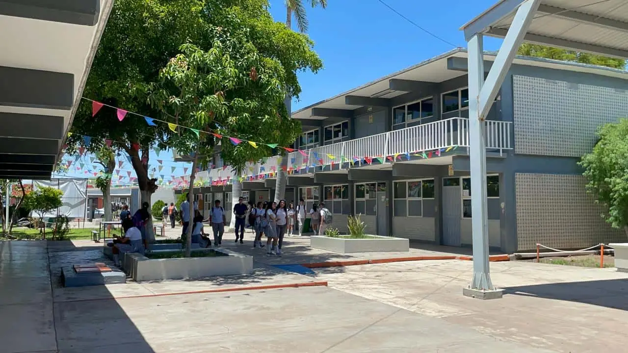Estudiantes del Cobach Obregón 1 destacan a nivel nacional