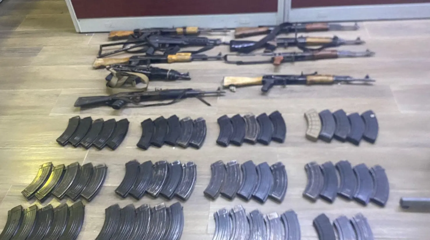FGR Sonora investiga hallazgo de armas en Altar