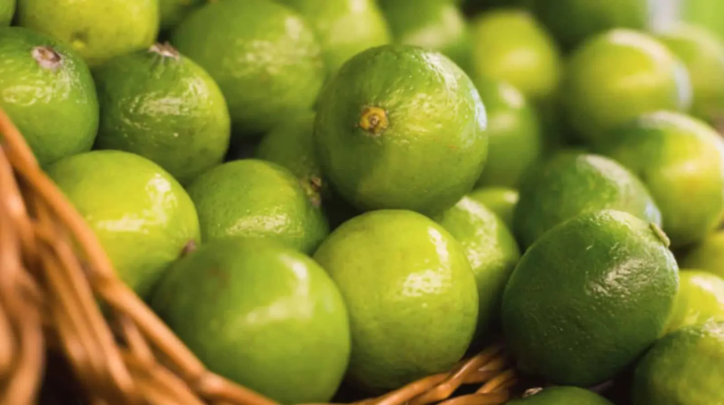 Así puedes sustituir en tus comidas el limón, ante el alza en su precio