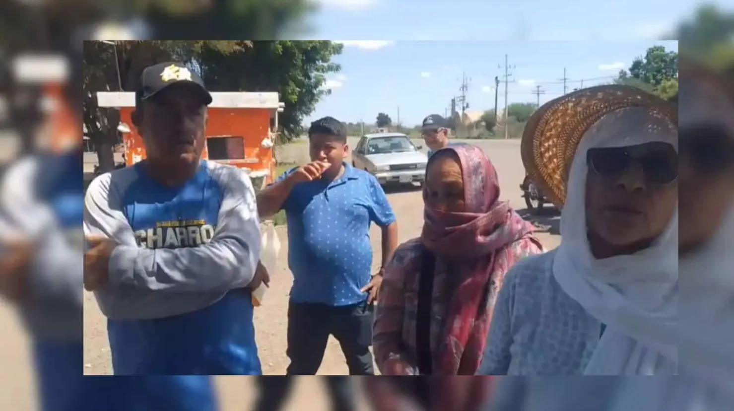 Exigen entrega de terrenos