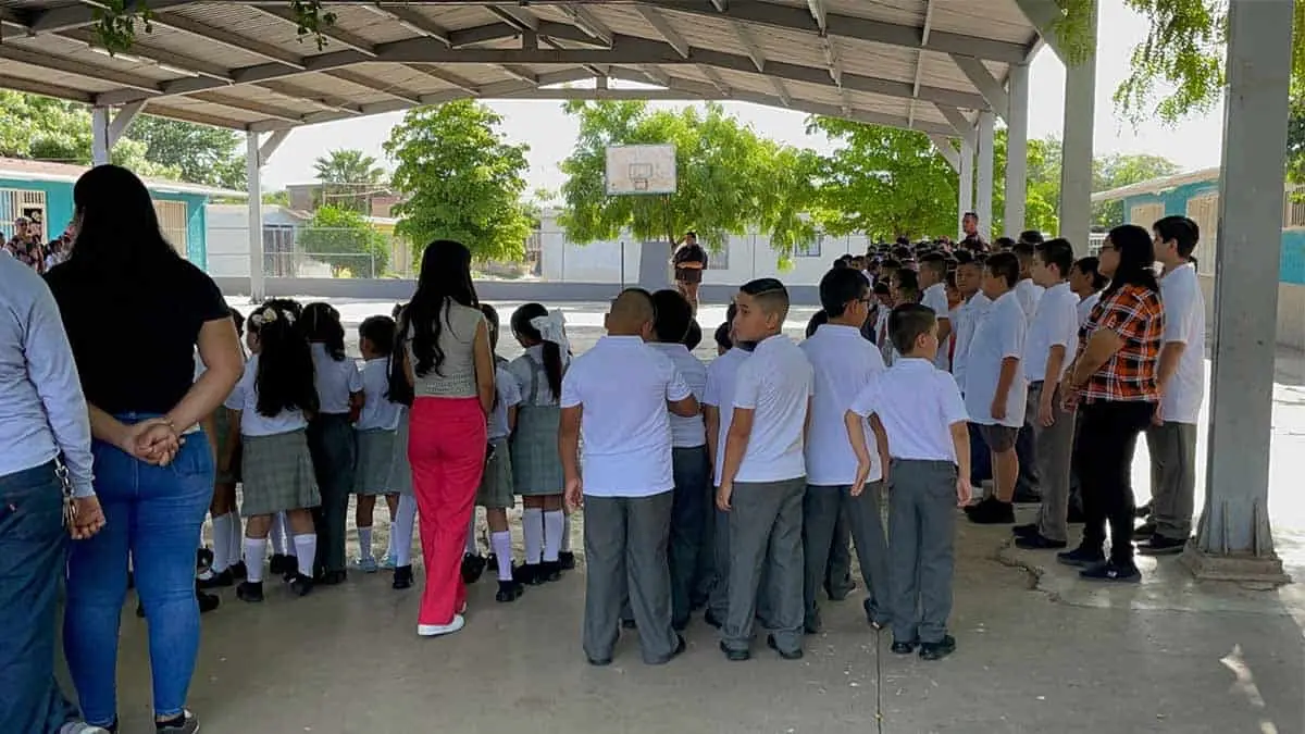 Sin clases en tres escuelas de Cajeme