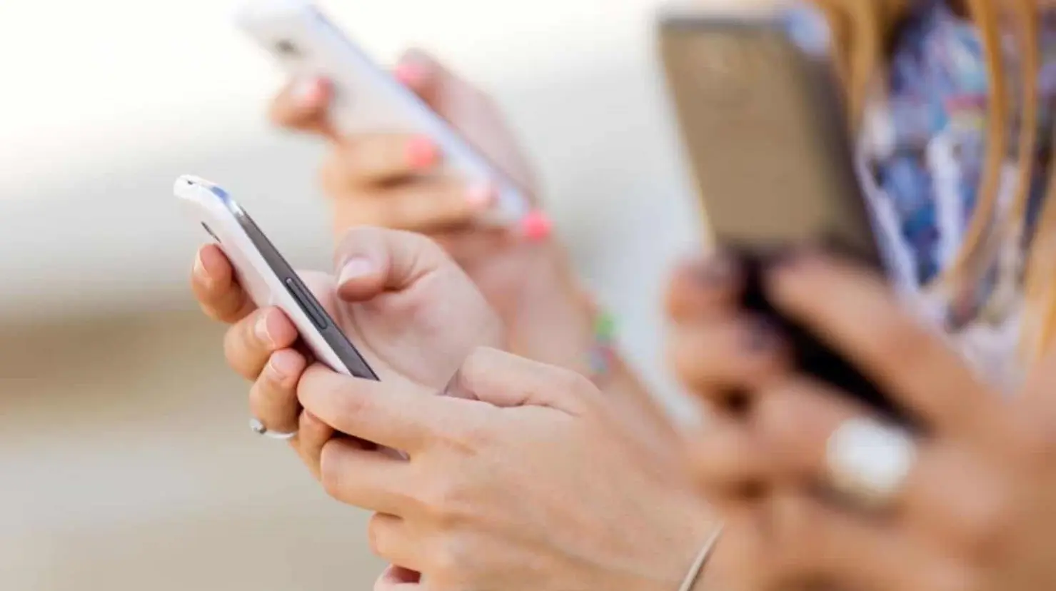 Estas son las señales que te indican que tienes que cambiar de celular