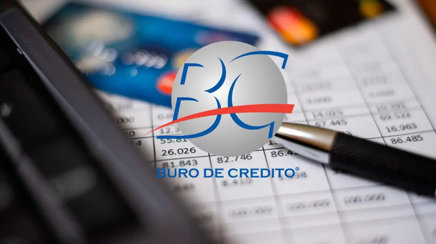 ¿Estás en buró de crédito? Así puedes salir de la lista negra sin pagar el total de tus deudas