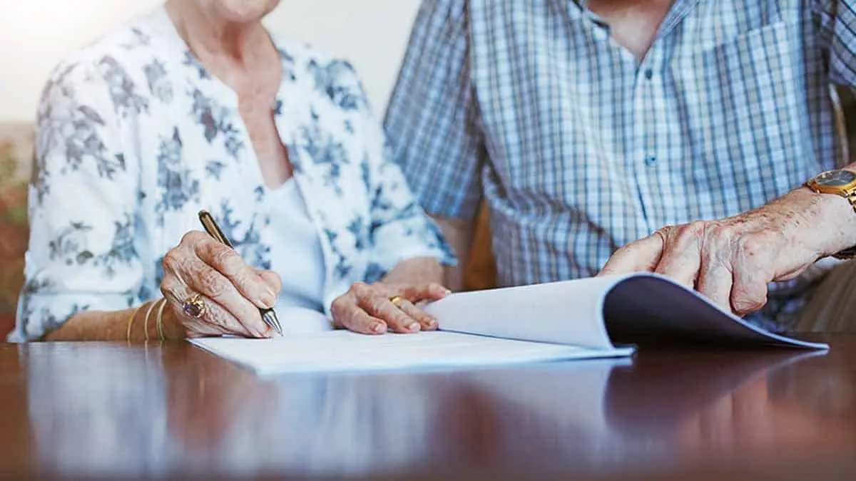 ¿Quién recibe la herencia si no hay testamento en la familia?