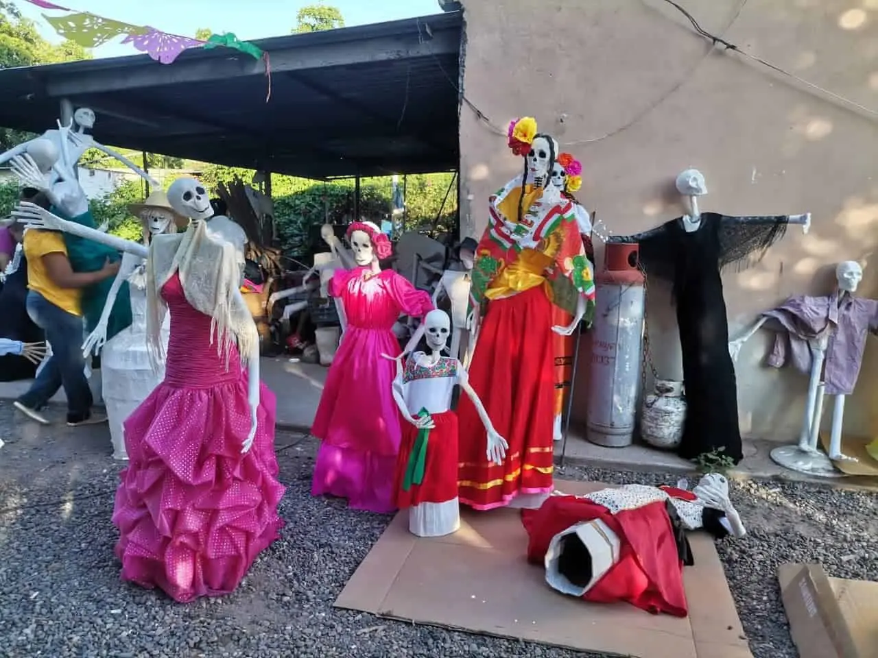 Harán Catrinas gigantes en Cócorit para el Día de Muertos